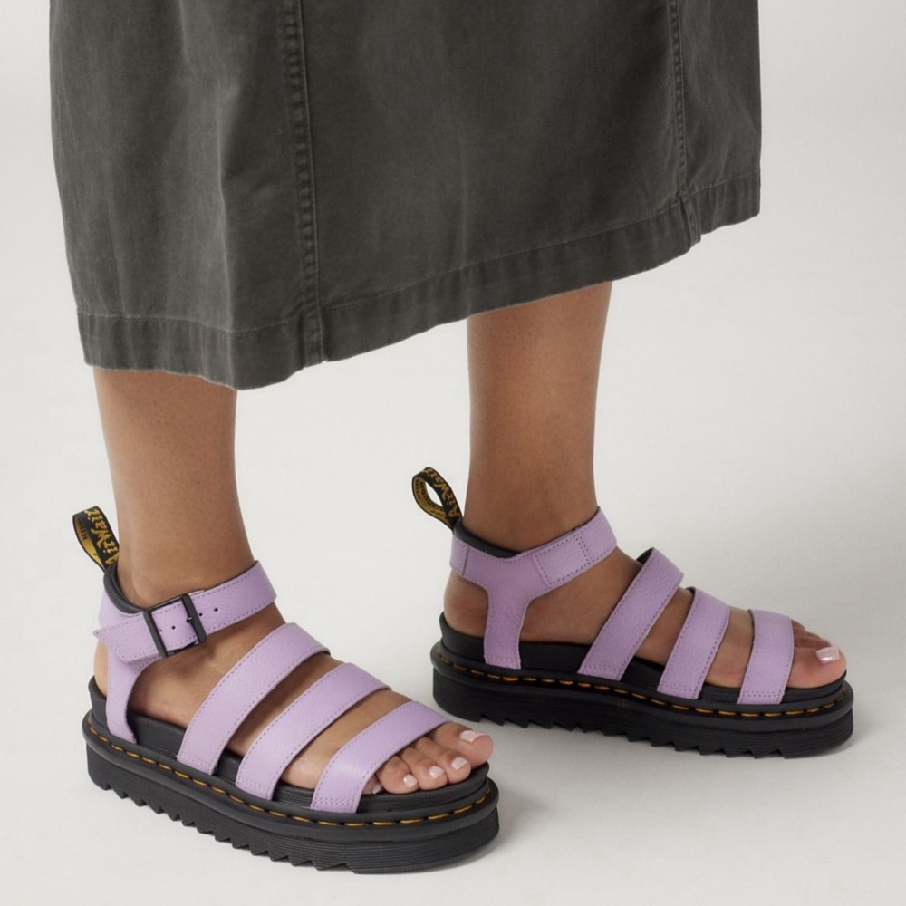 Dr. Martens Blaire Hydro Leather Sandal 8